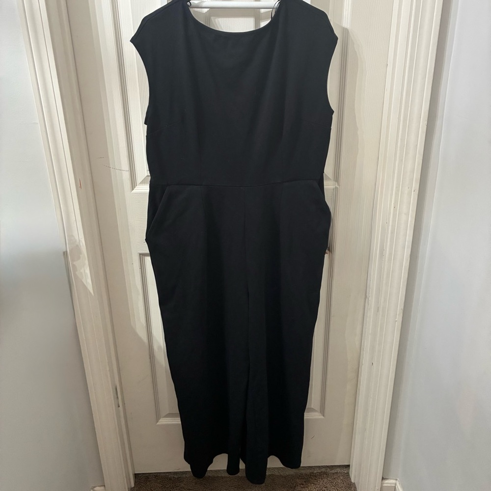 Elegant Black Sleeveless romper